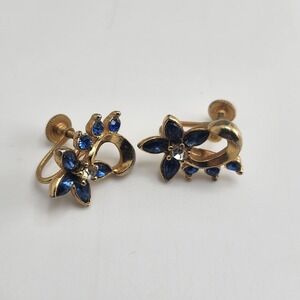 Vintage‎ Gold Tone Blue Rhinestone Flower Screwback Earrings READ